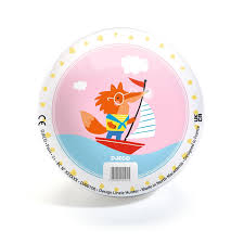 Detalhe da Djeco Bola Barco do Amor 12cm com ilustração de raposa em barco e informações técnicas.