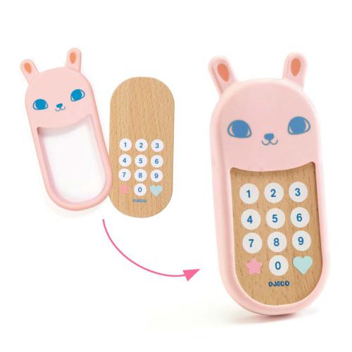 Telemóvel de brincar Djeco para a Mala do Bebé, com capa rosa de coelho e teclado numérico em madeira.