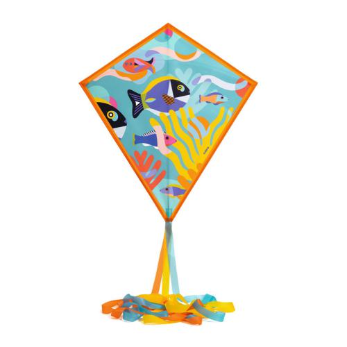 Papagaio em tecido Ocean da Djeco com ilustrações coloridas de animais marinhos a voar no céu azul.