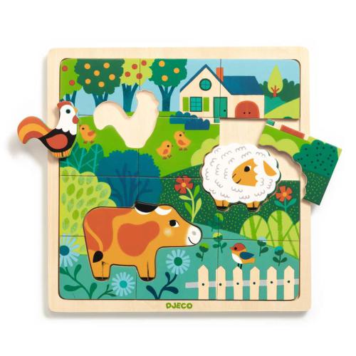 Puzzle de madeira Djeco com 15 peças representando uma quinta com animais como galo, vaca e ovelha.