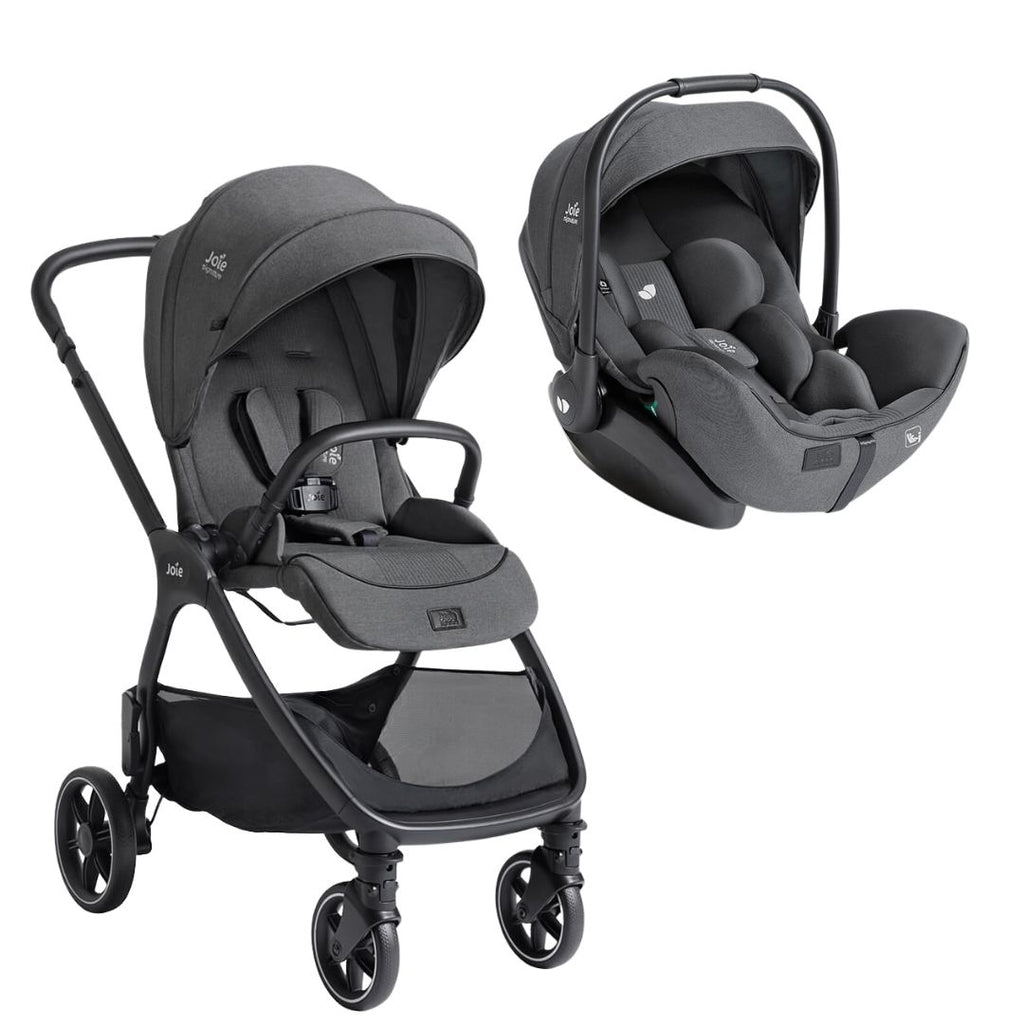 Duo Joie Valora Signature Carrinho de Passeio e Cadeira Auto I-Level Pro na cor cinza escuro mesclado, ambos os artigos em fundo branco.