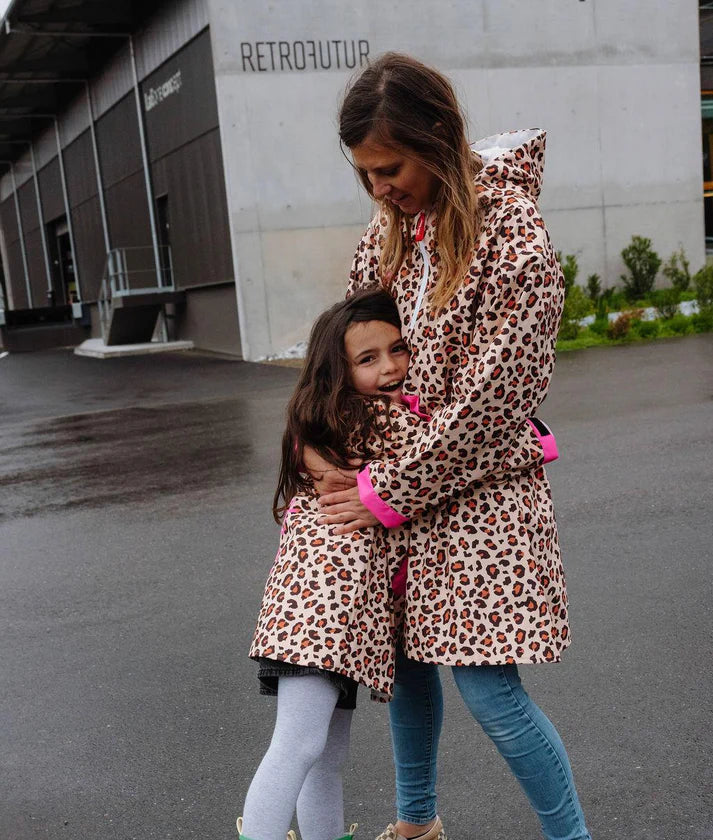 Hello Hossy Poncho Leopard #6 Waterproof