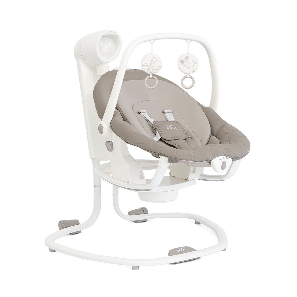 Assento da Joie Serina 2in1 removido da base para ser usado como espreguiçadeira portátil independente.