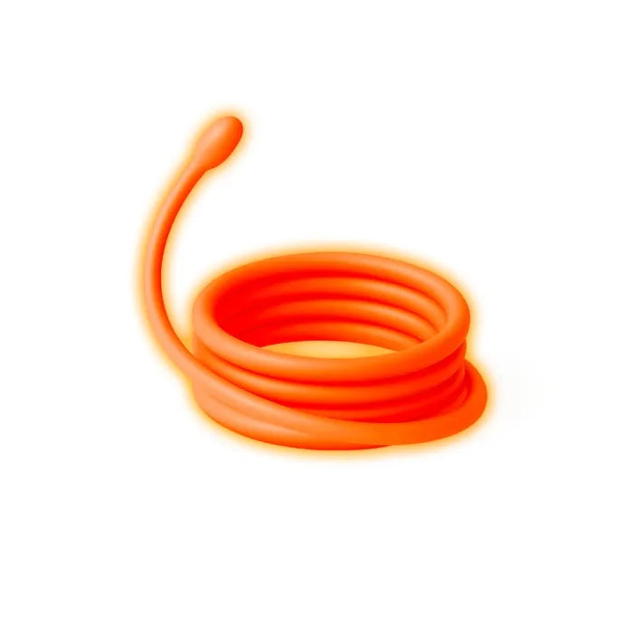 Rolo de fio neon flexível de cor laranja utilizado no kit de arte Kidyneon.