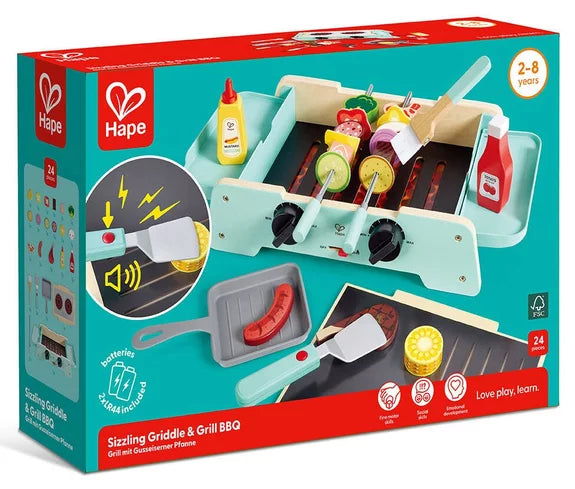 Caixa do Hape Grelhador de brincar em madeira, mostrando o set completo com espetadas, molhos e espátula com som. Idade 2-8 anos.