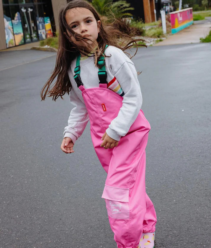 Veste impermeável infantil Hello Hossy modelo Ali em tom castanho Peanut