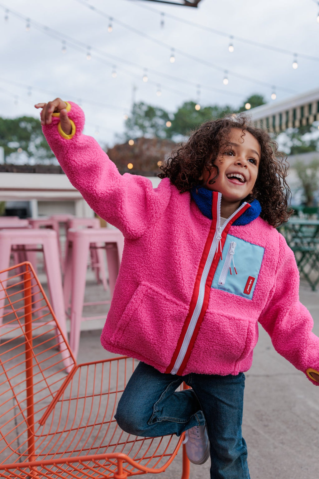 Veste polar Hello Hossy Fuchsia com forro polar, fecho de correr e bolso no peito, foto 1