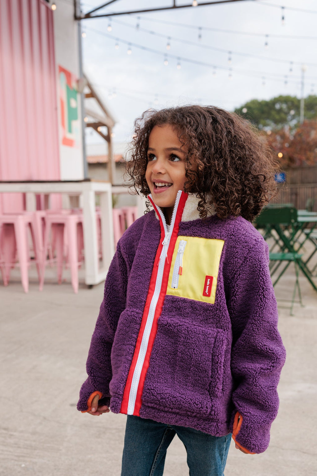 Veste polar Hello Hossy Prune com forro polar, fecho de correr e bolso no peito, foto 3