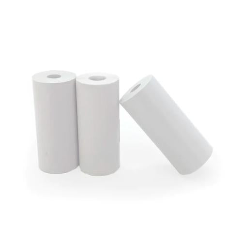 Detalhe dos 3 rolos de papel fotográfico Hoppstar lado a lado, mostrando o seu tamanho e formato.