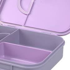 Detalhe dos compartimentos internos da lancheira Lassig Heart Purple e anel de silicone na tampa.