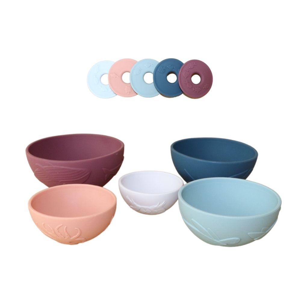 Pirámide Jellystone con anillos y copas.