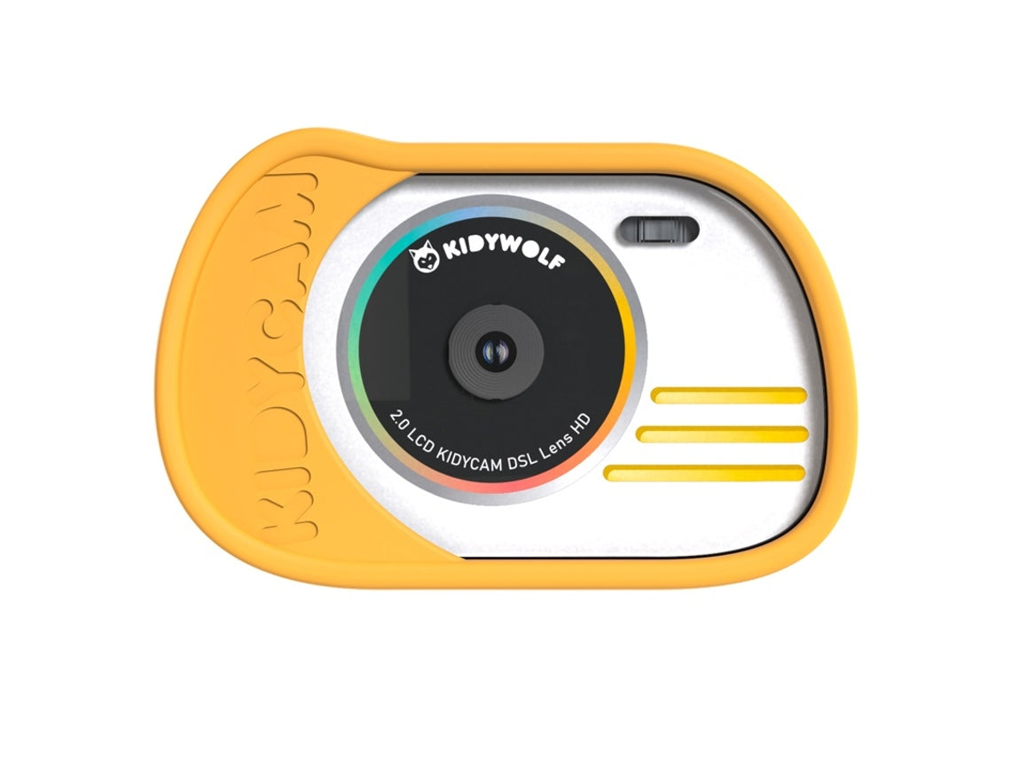 Foco na lente da Kidywolf KIDYCAM amarela, mostrando o design robusto e à prova de água com acabamento em silicone.