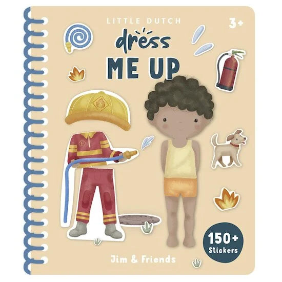 Capa do livro de atividades Little Dutch Dress Me Up com um menino, um bombeiro, e mais de 150 autocolantes para vestir.