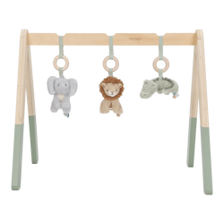 Ginásio de madeira Safari Friends da Little Dutch com três brinquedos de peluche suspensos em fundo branco.