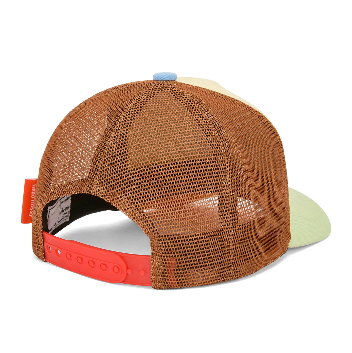 Boné trucker Rolling Pony da Hello Hossy, mais uma vista do modelo com aba curva
