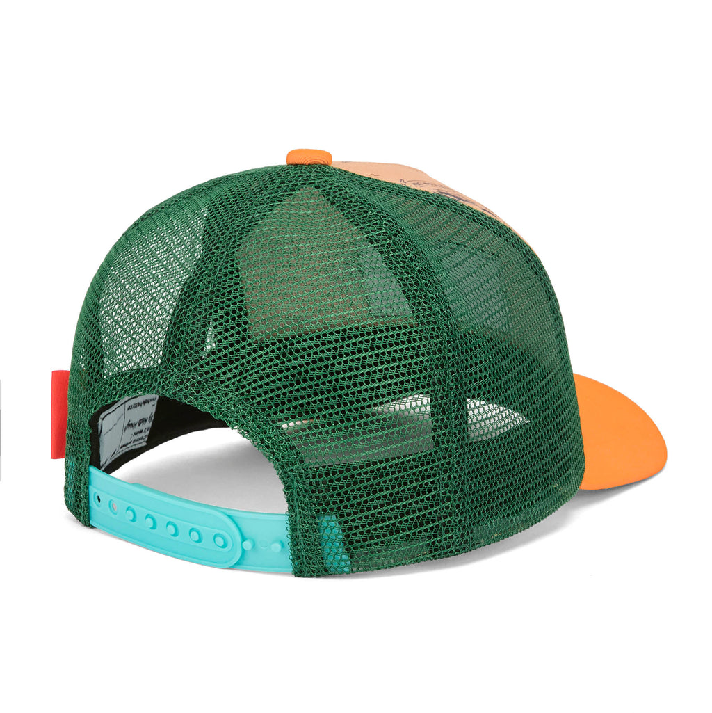 Boné trucker Inkee da Hello Hossy, mais uma vista do modelo com aba curva