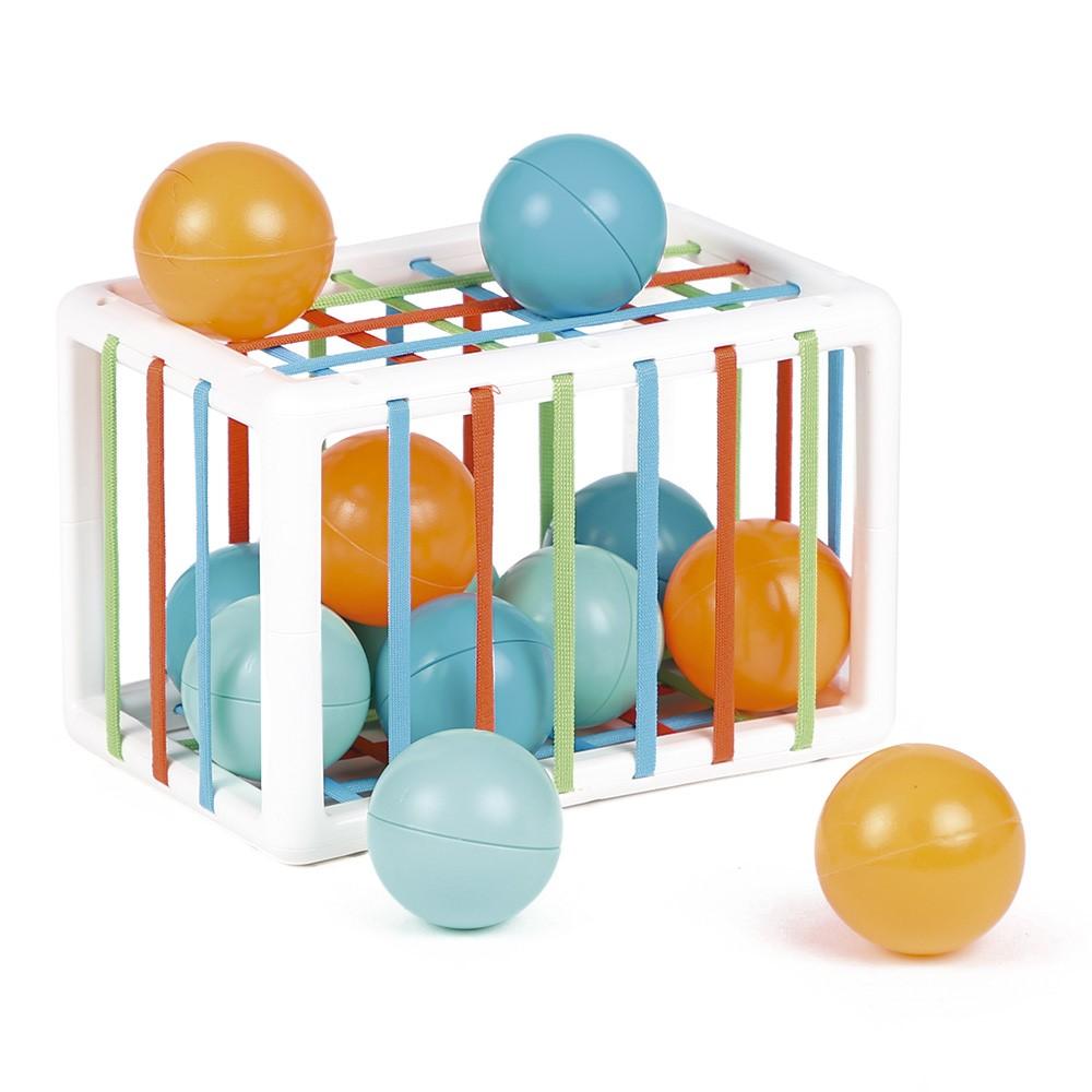 Detalhe das 4 bolas laranja flexíveis e 8 bolas azuis rígidas do conjunto Ludi, mostrando as cores e texturas.