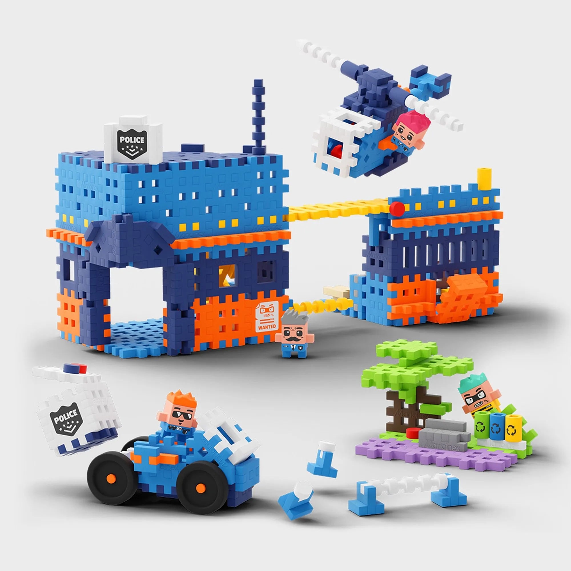 Conjunto montado da Estação da Polícia Marioinex Mini Waffle City, com o carro, helicóptero e figuras.