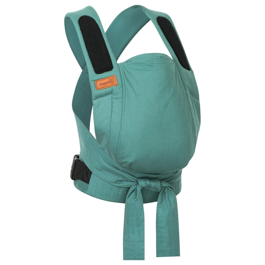 Mei Tai Hoppediz Bondolino Plus Denim com bebé posicionado na frente, mostrando o tecido de ganga e o ajuste ergonómico sem fivelas.