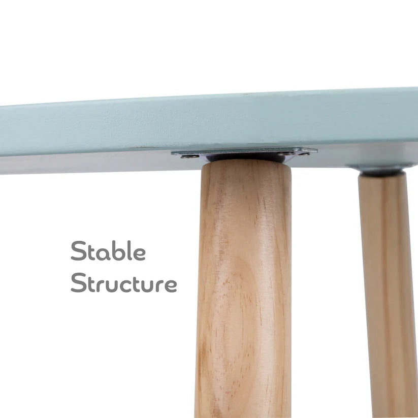 Imagem detalhada da base do tampo da mesa Classic World Grace, mostrando o mecanismo de fácil montagem e desmontagem das pernas roscadas.