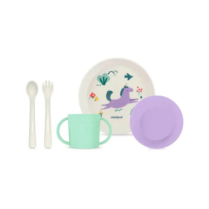 Conjunto de alimentação Miniland Dream 5 peças com prato de unicórnio, tigela, copo e talheres em fundo branco.