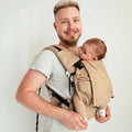 Vista frontal da Mochila Neko Ajustável Smart Shimmer, mostrando o painel com padrão subtil e tiras acolchoadas cinzentas.