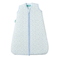Saco de dormir MolisandCo TOG 1.0 Blue Lily sem pés, padrão floral azul e verde, fecho central.
