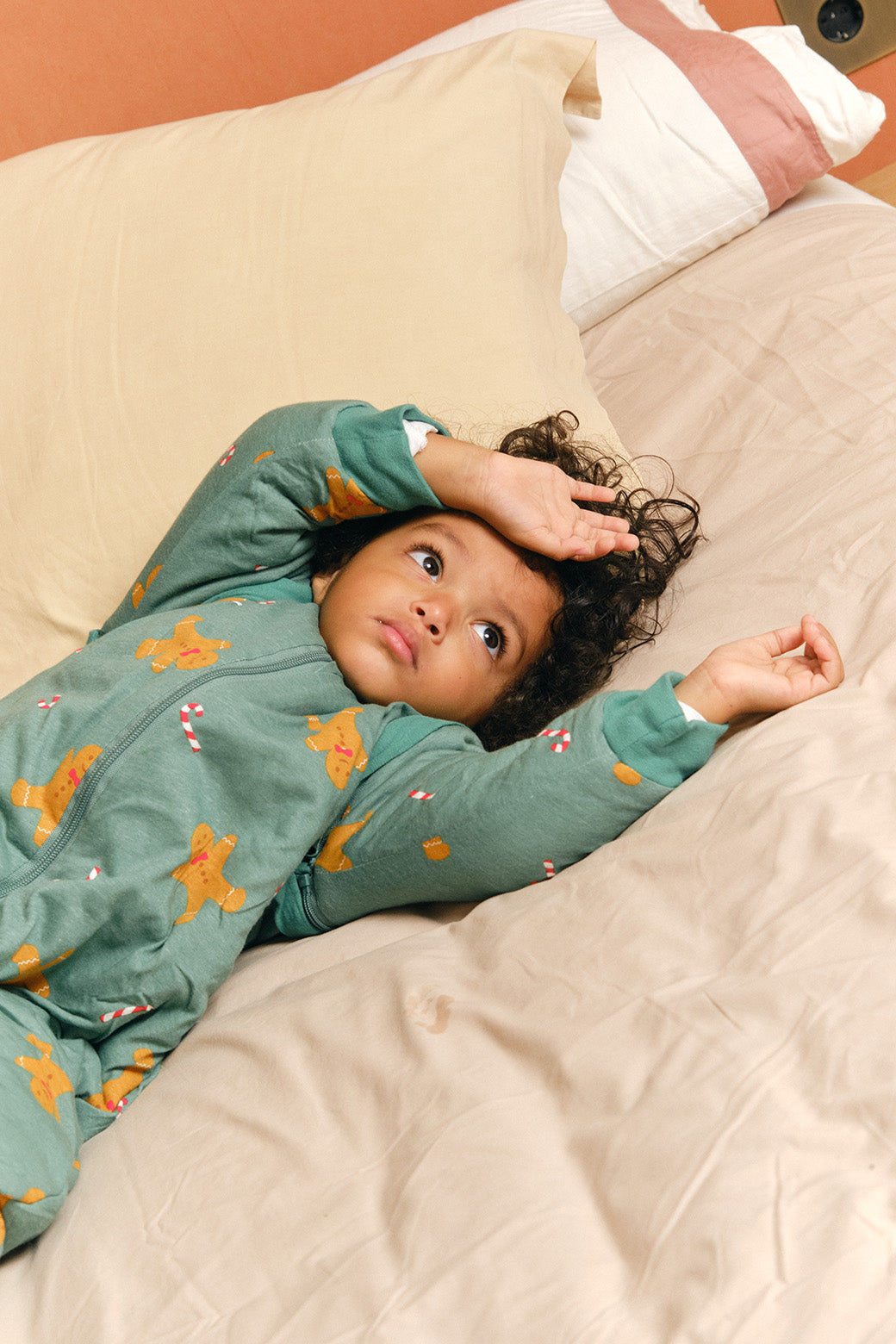 Saco de dormir MolisandCo TOG 2.5 com pés e mangas Gingerbread