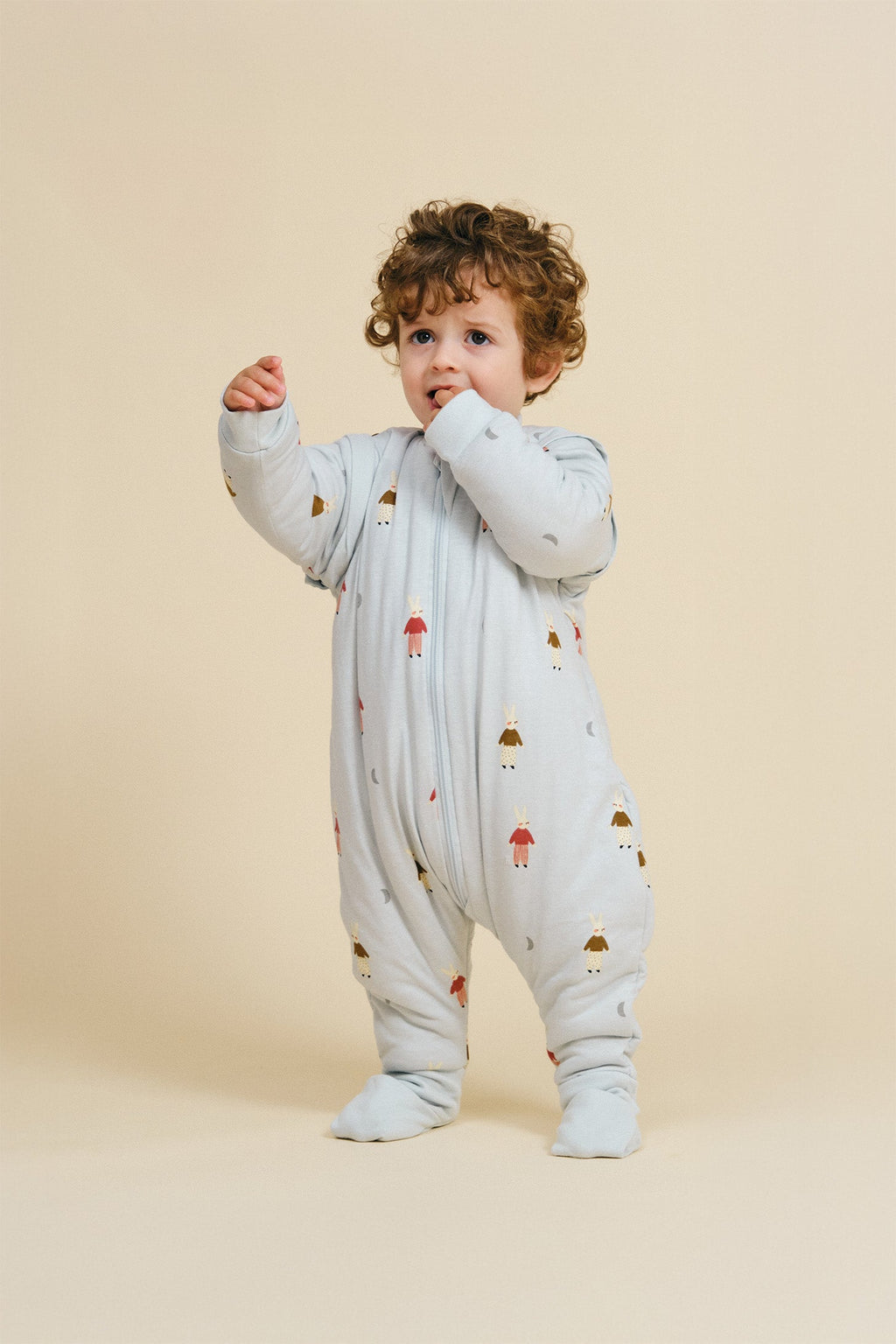 Saco de dormir MolisandCo TOG 2.5 com pés e mangas Sleepy Bunnies