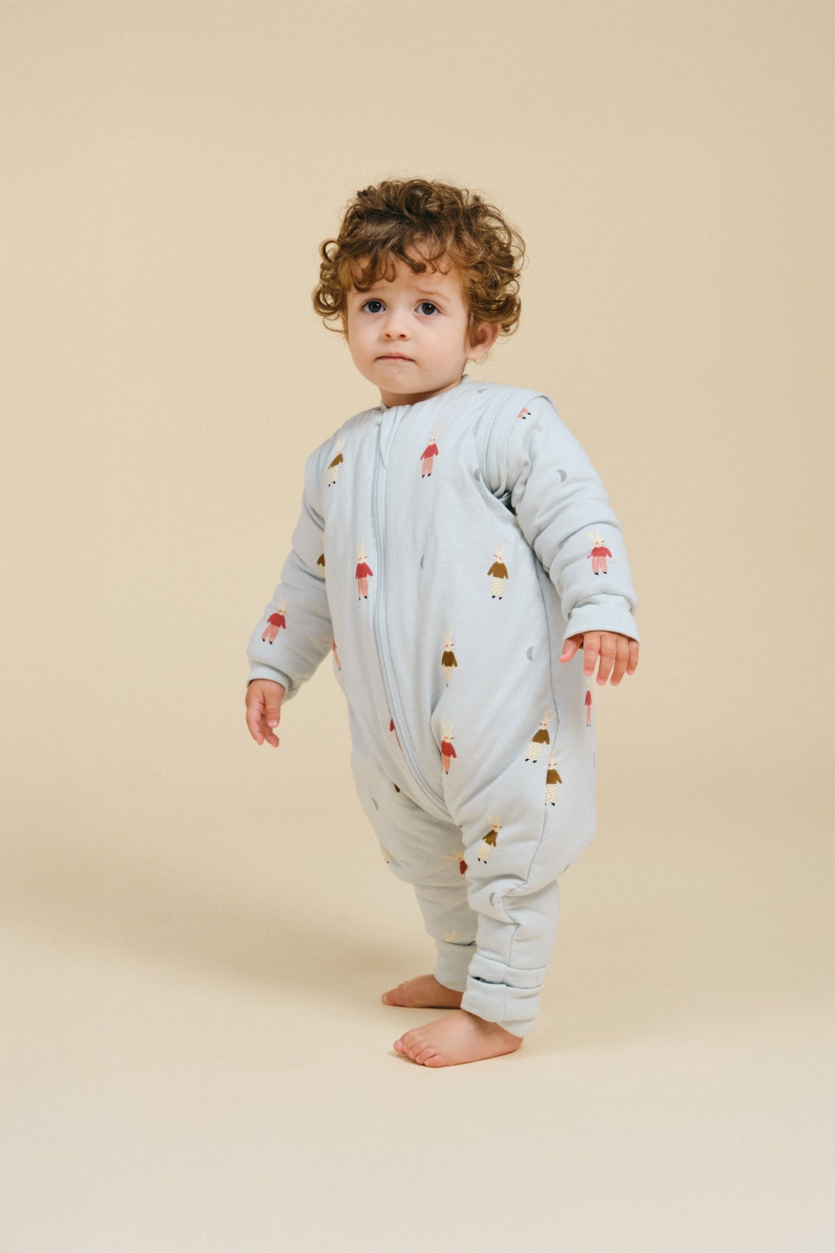 Saco de dormir MolisandCo TOG 2.5 com pés e mangas Sleepy Bunnies