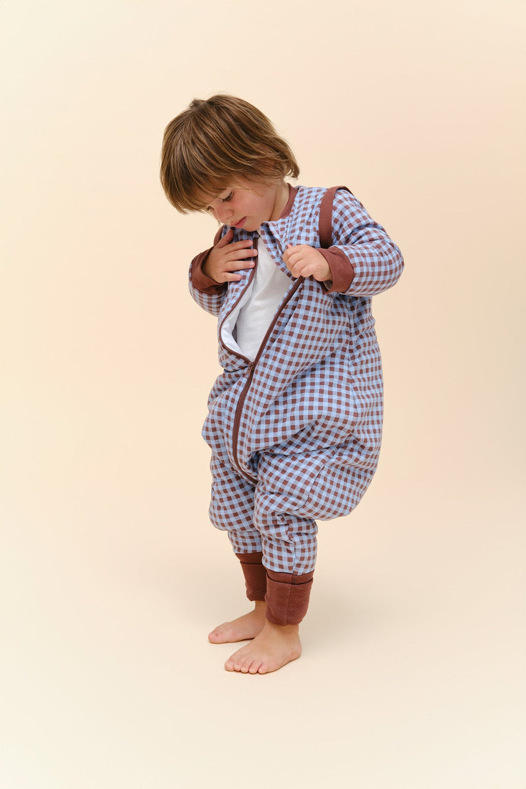 Saco de dormir MolisandCo TOG 2.5 com pés e mangas Vichy Brown & Blue