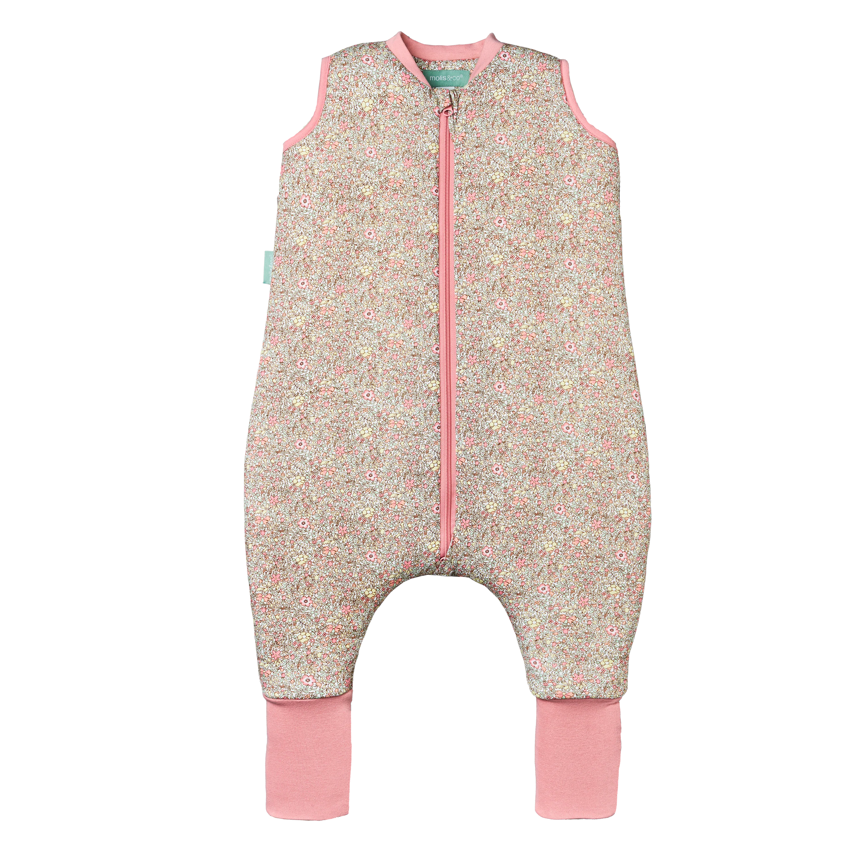 Saco de dormir MolisandCo TOG 2.5 com pés, padrão floral pastel, fecho rosa e punhos. Conforto e liberdade.