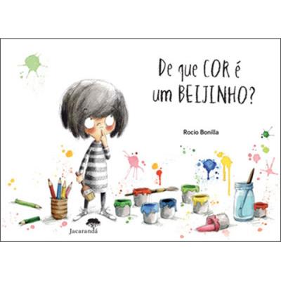 Ilustração encantadora da personagem principal, Mónica, rodeada de tintas e materiais de pintura, enquanto pondera a cor de um beijinho.