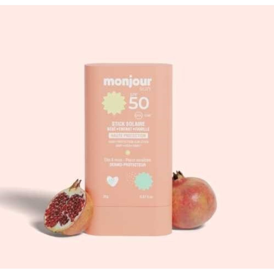 Stick protetor solar Monjour SPF 50+ com romãs. Fórmula suave e eficaz para proteção solar diária.