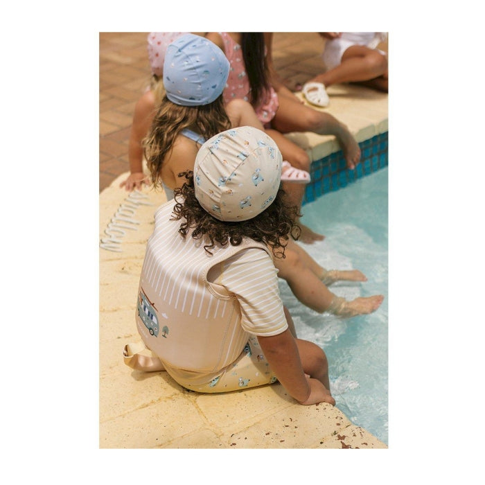 Monnëka Touca Natação Infantil Caravana