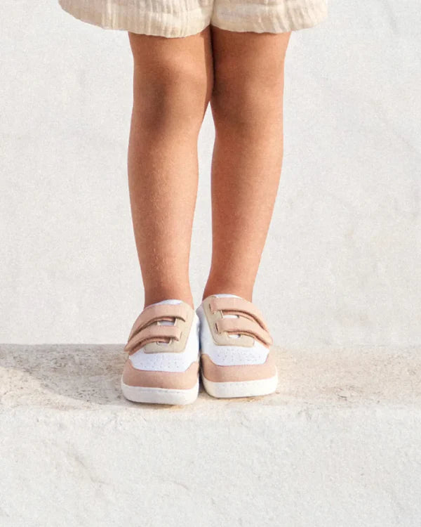 Muris Barefoot Petra Junior Stone Shoe