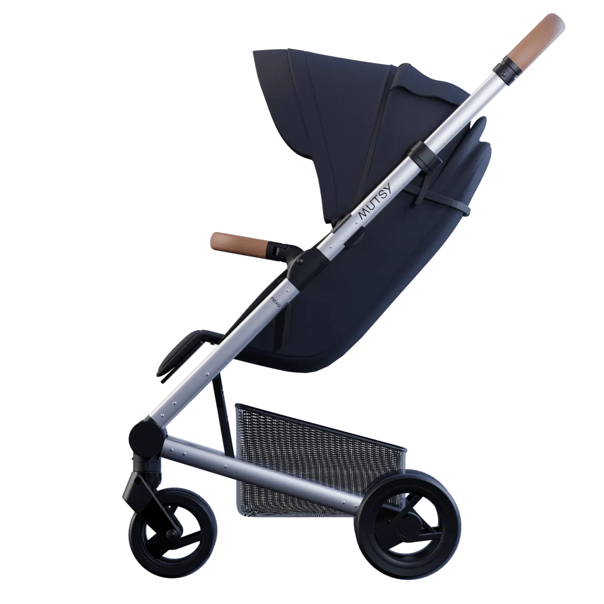 Carrinho Mutsy Nexo azul-marinho com chassis prateado, visto de perfil, evidenciando o assento e o guiador ajustável.