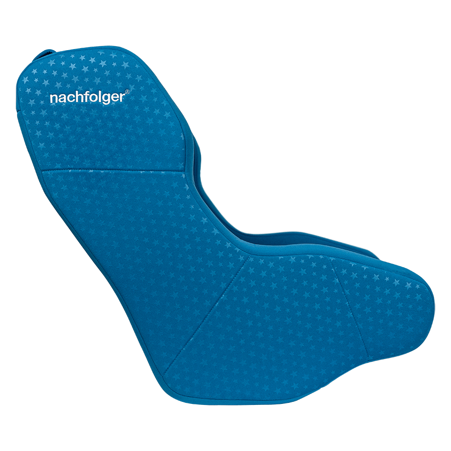 Cadeira auto Nashfolger HyFive CITY R129 azul em estado ultra-compacto/dobrado, demonstrando a sua capacidade de portabilidade.