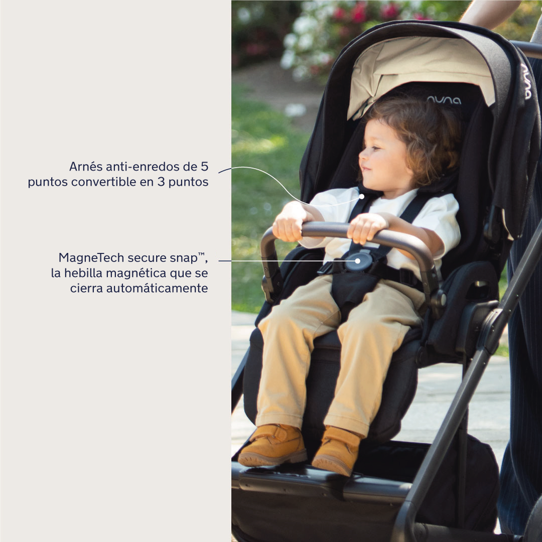 Pega ajustável em altura do carrinho Nuna MIXX NEXT, com acabamento em ecopel, ideal para diferentes alturas dos pais.