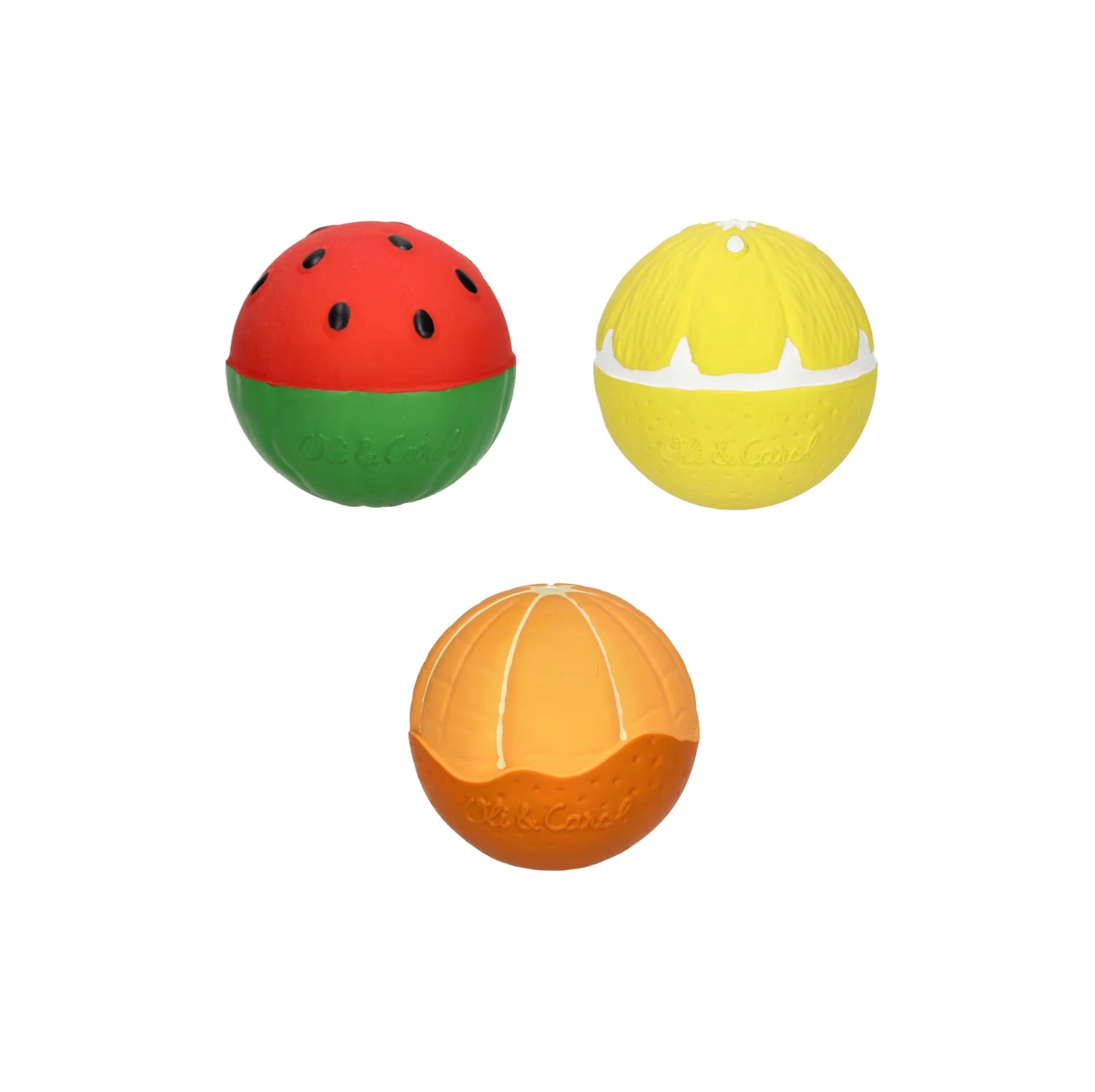 Conjunto de três bolas sensoriais Oli&Carol Fruit Salad Set, com formas de melancia, limão e tangerina, sobre fundo branco.