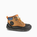 Bota infantil Pablosky Barefoot Nobuck Tech Cognac, vista lateral, com atacadores e sola preta.
