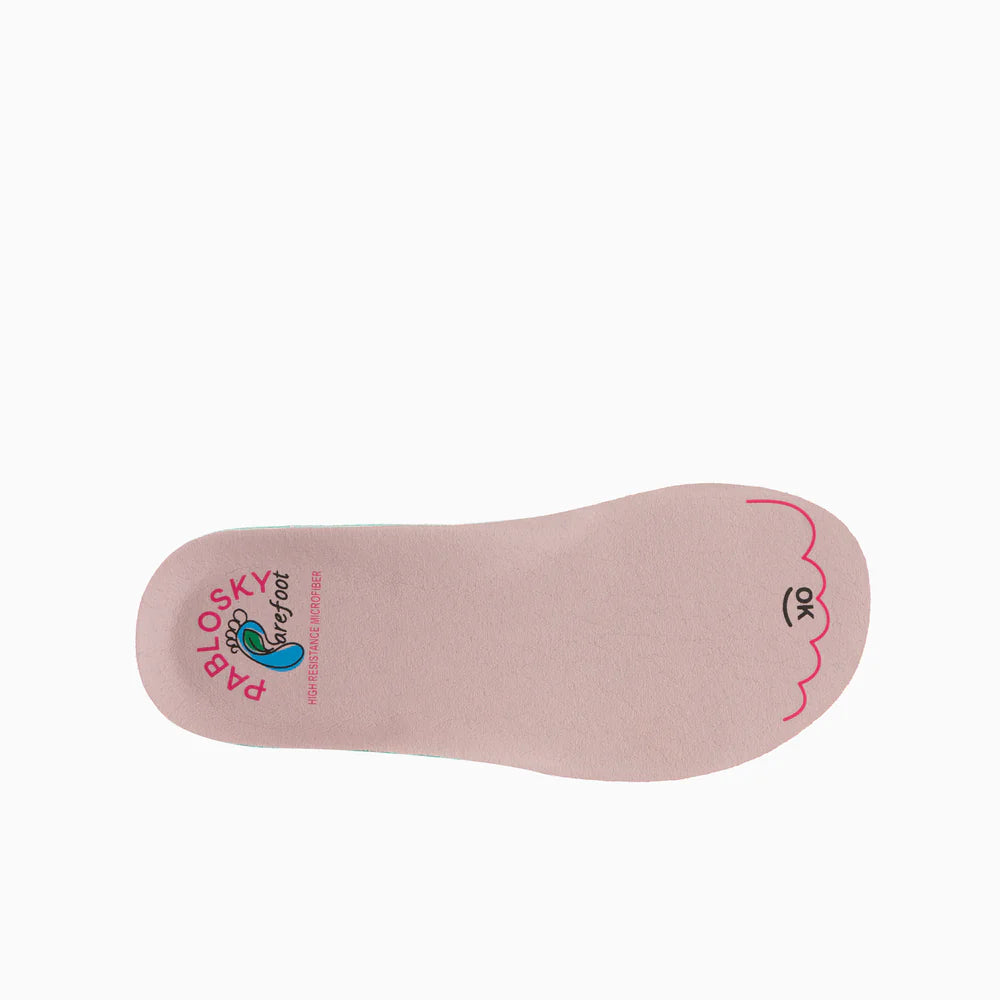Palmilha removível rosa claro da Pablosky Barefoot com logótipo e indicação "OK" para verificação de tamanho.