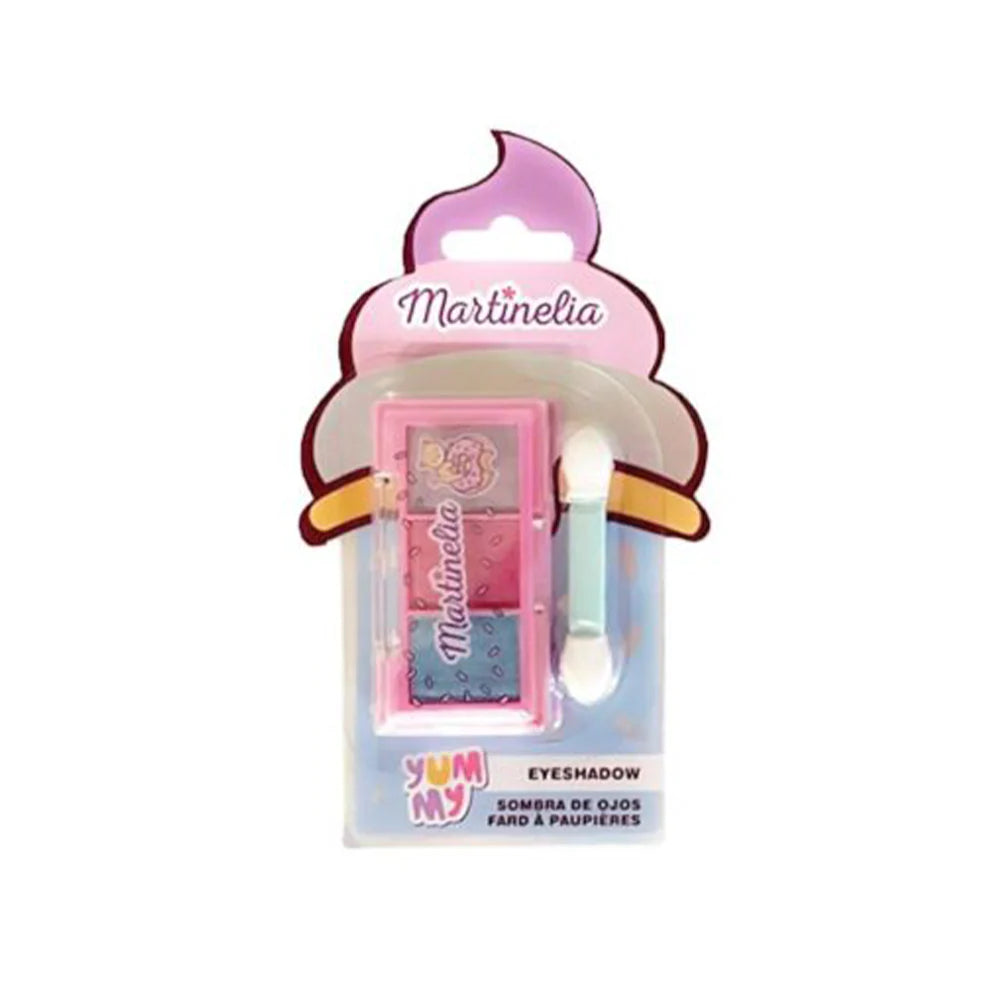 Paleta de sombras Martinelia "Yum My" com tons de azul, rosa e lilás, embalada em formato de gelado.