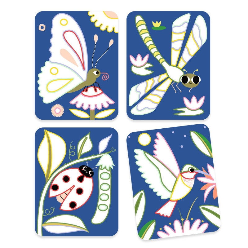 Quatro quadros de pintura com ilustrações detalhadas de insetos (borboleta, libélula, joaninha, pássaro) para colorir do kit Djeco.