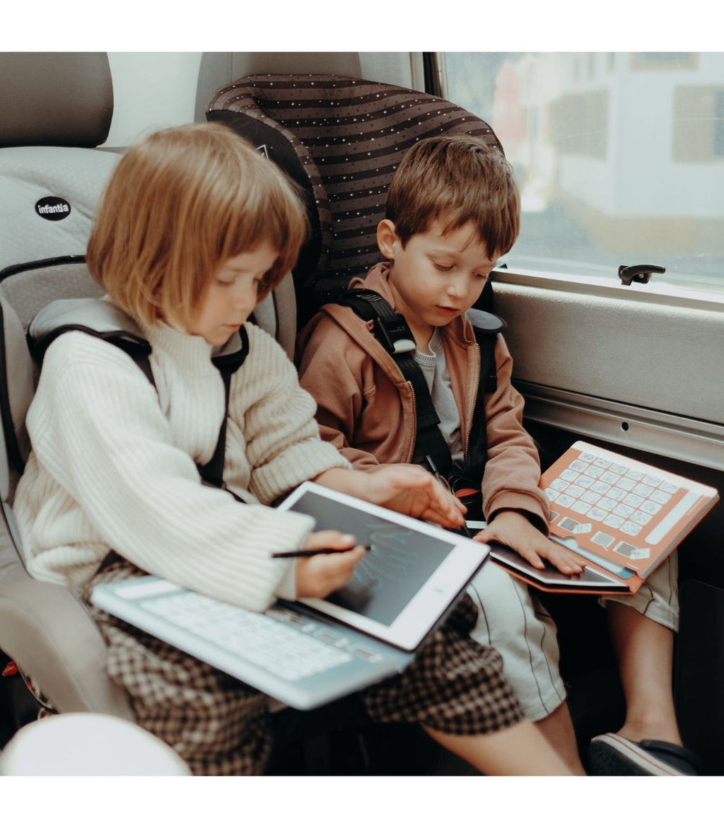 KidyWolf Drawing Tablet with Pen - Travel