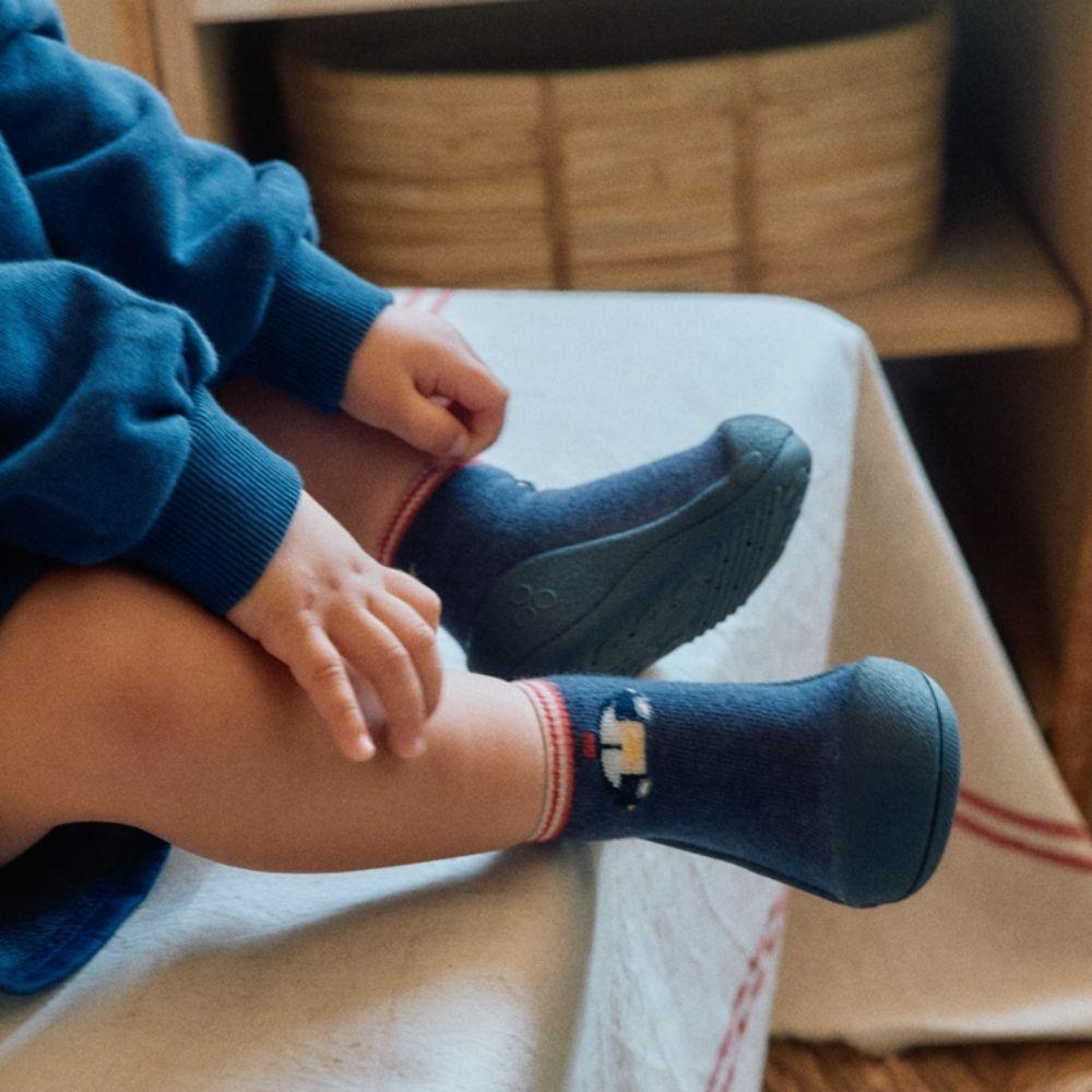 Attipas Police Navy, calçado barefoot para bebé