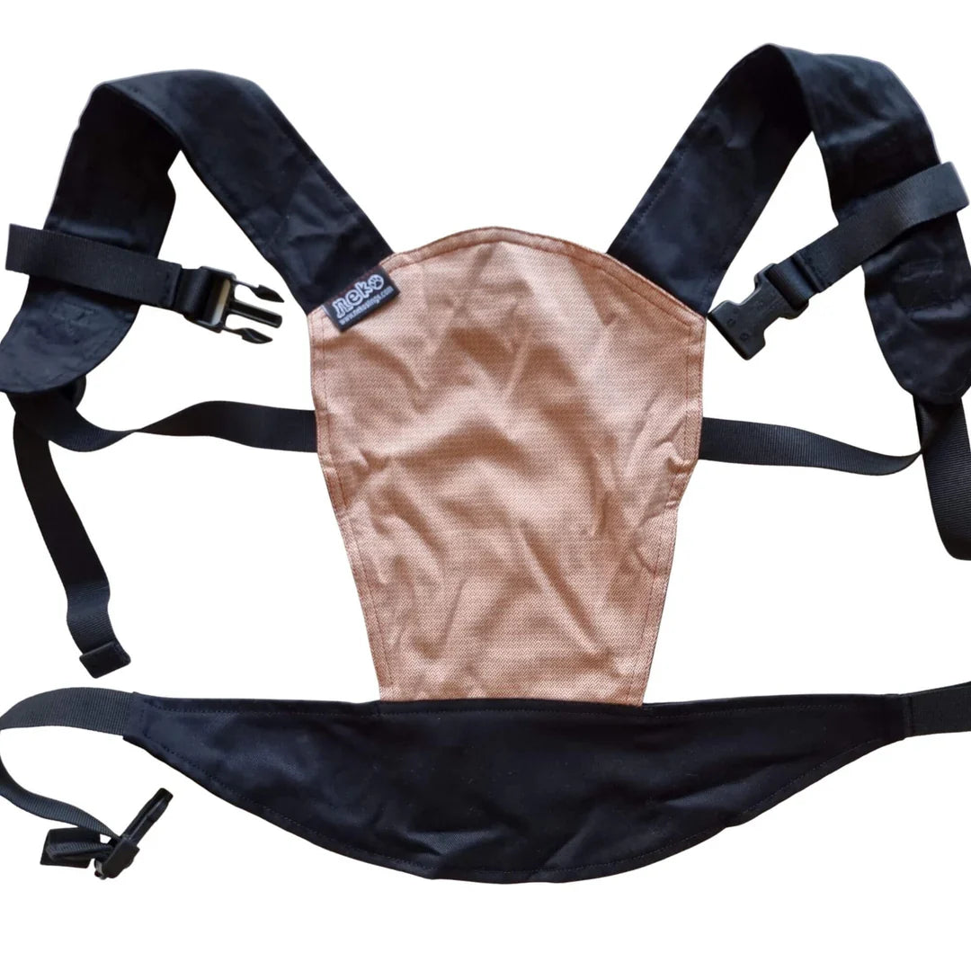 Porta-bebe de brincar para bonecas Neko Sephia com padrao leopardo cinzento e fivelas pretas
