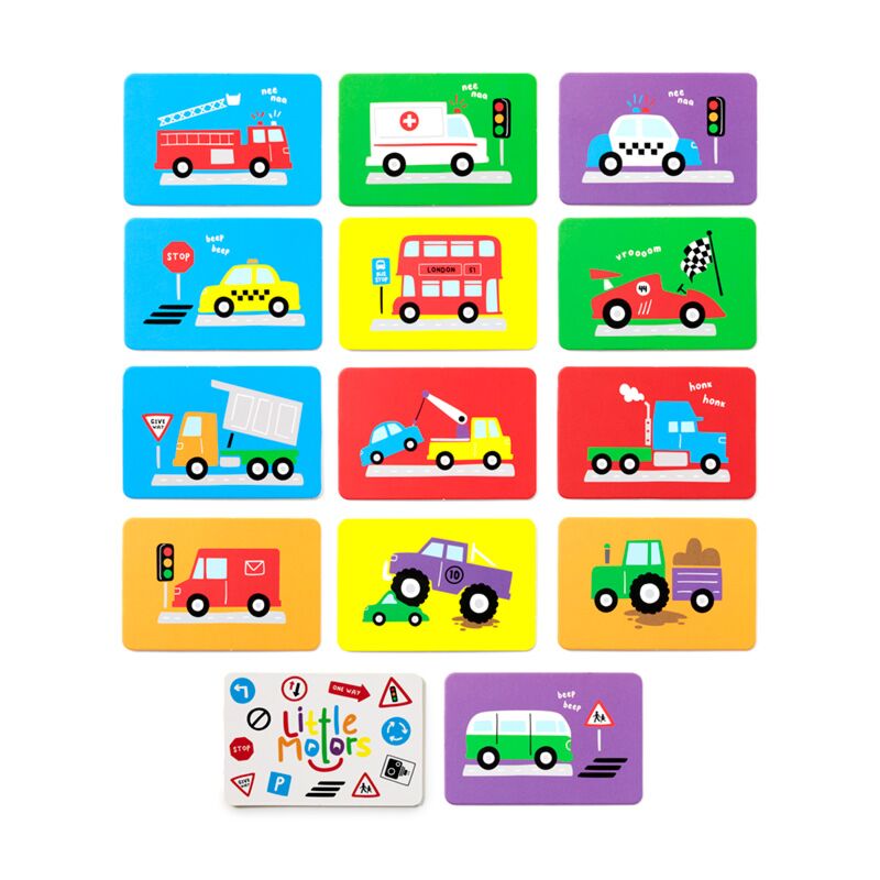 As 26 cartas do jogo Little Motors, mostrando imagens coloridas de diferentes veículos como carros de corrida, camiões e ambulâncias.