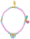 Pulseira infantil Djeco Plume com contas em tons de rosa e azul claro, adornada com pingentes esmaltados de borboleta, flor e folha.