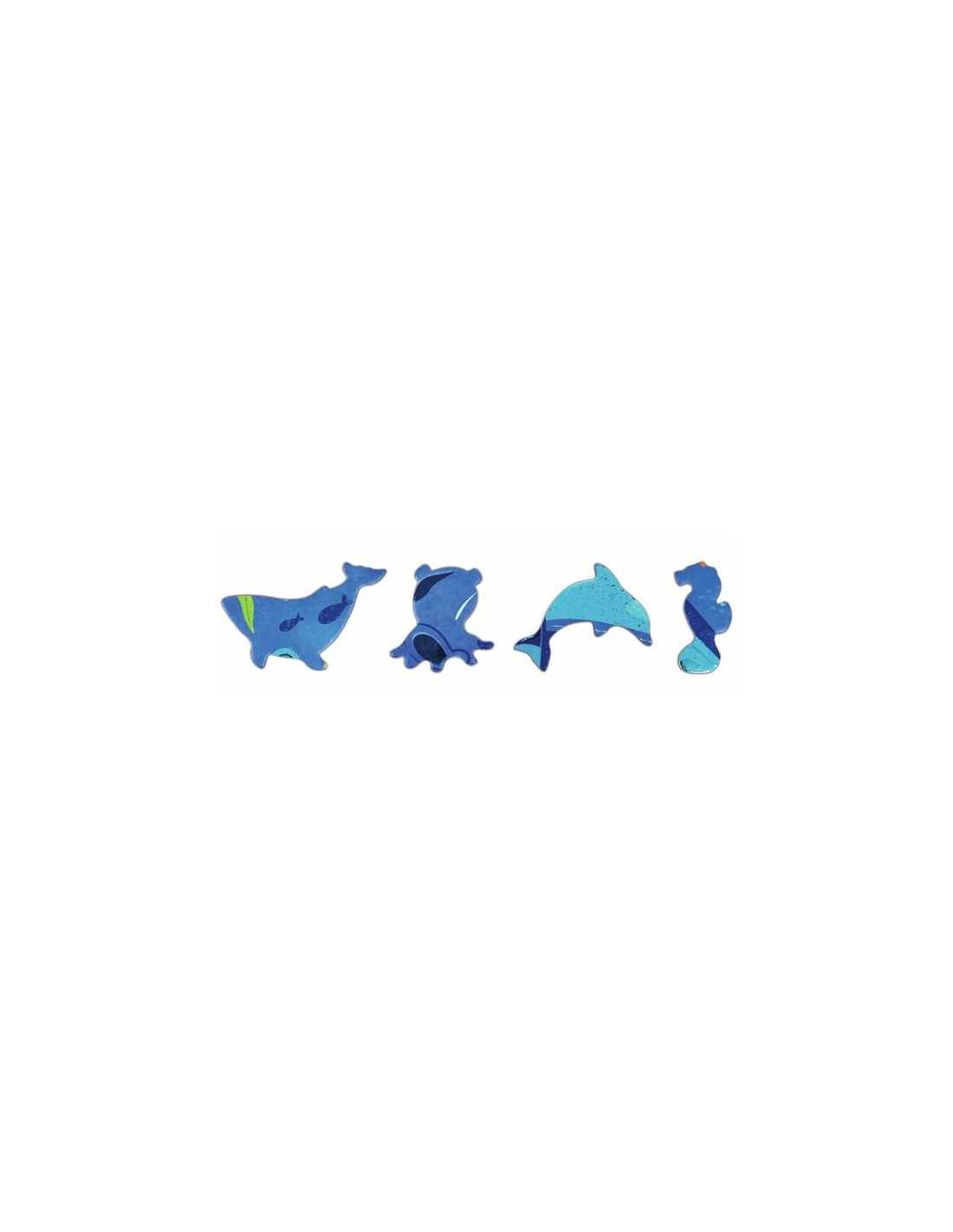 Detalhe de quatro peças especiais do puzzle Hape Baleia Brilhante, com a forma de uma baleia, polvo, golfinho e cavalo-marinho.